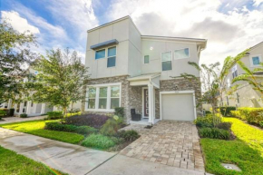 Luxury Solara Pool Home
